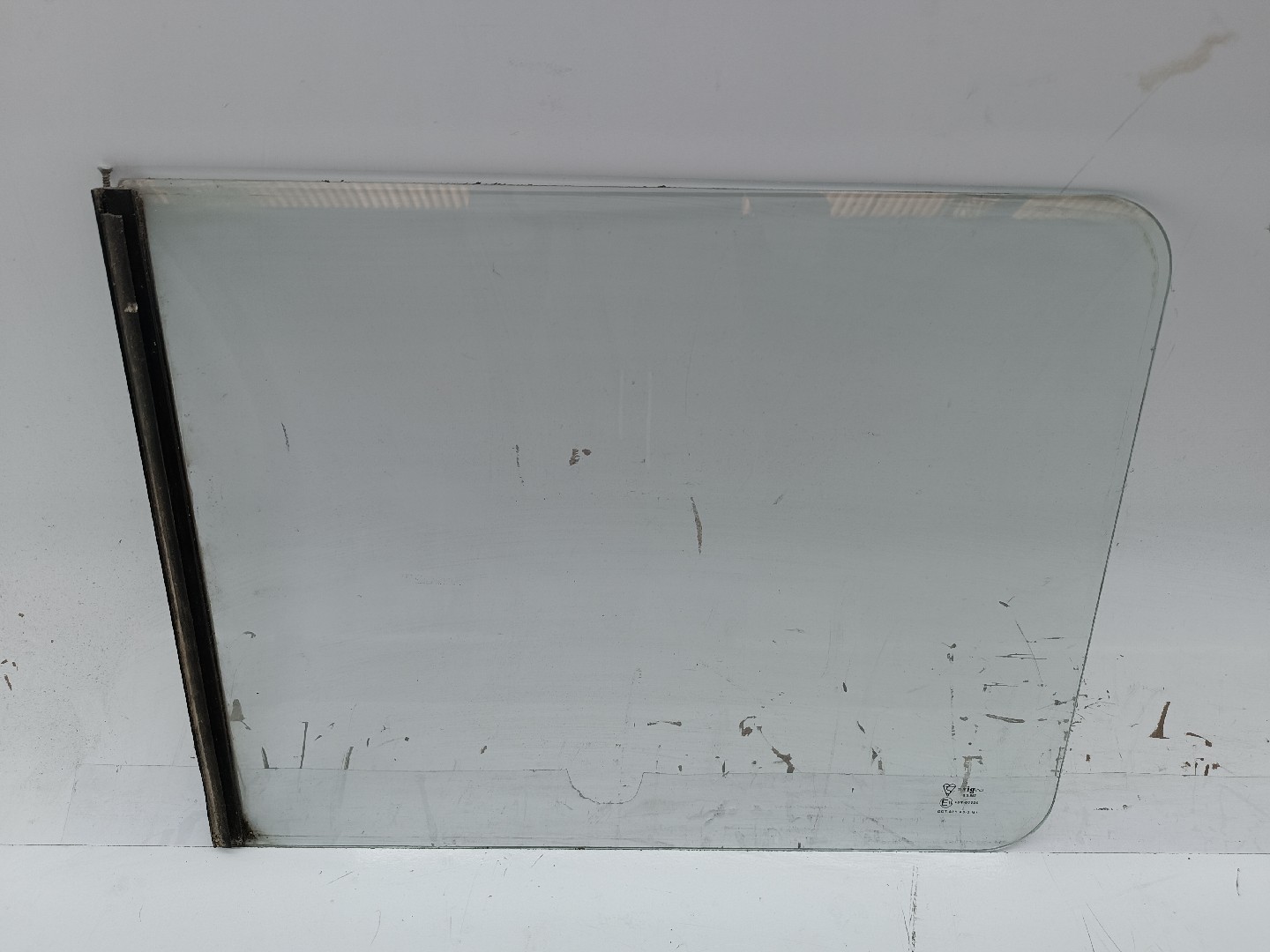 Vidro Painel Tras Direito LAND ROVER DEFENDER Pick-up (L316) | 95 - 16