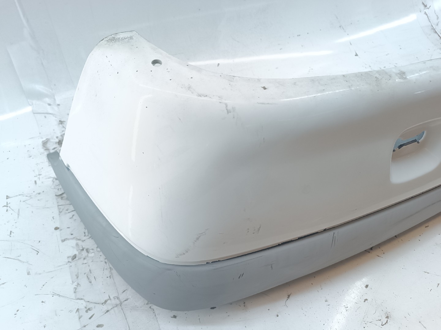 Paragolpes Trasero CITROEN SAXO Hatchback van (S3_) | 97 - 03 Imagem-4
