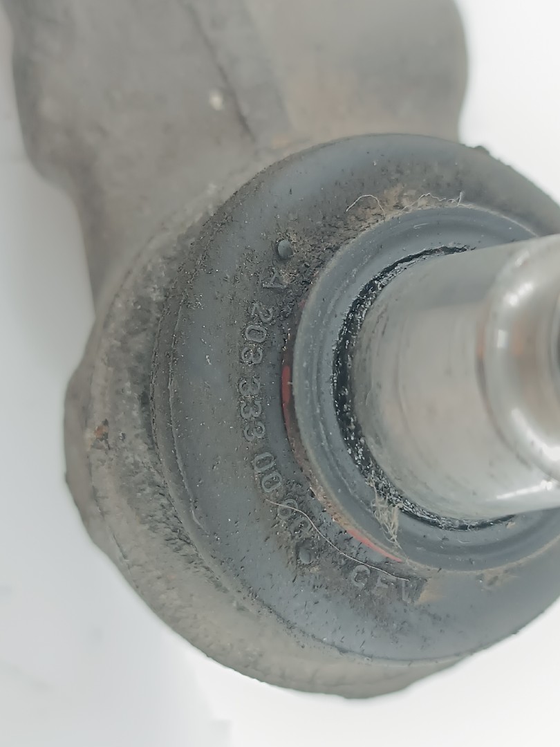 Braços de suspensão inferiores Esq./ Drt. MERCEDES-BENZ C-CLASS T-Model (S203) | 01 - 07 Imagem-1