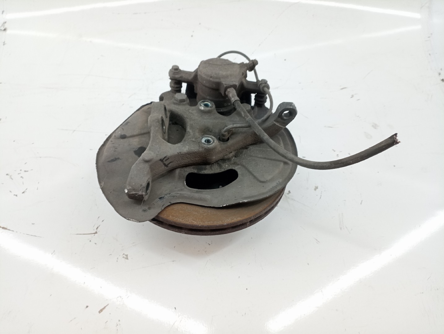 Manga de eixo frente esquerda MERCEDES-BENZ C-CLASS T-Model (S203) | 01 - 07 Imagem-1