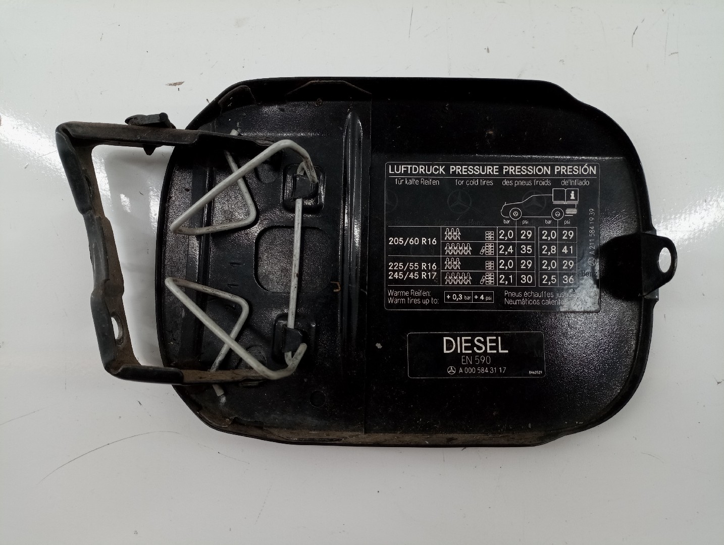 Tampa Da Bomba De Combustivel MERCEDES-BENZ E-CLASS T-Model (S211) | 03 - 09
