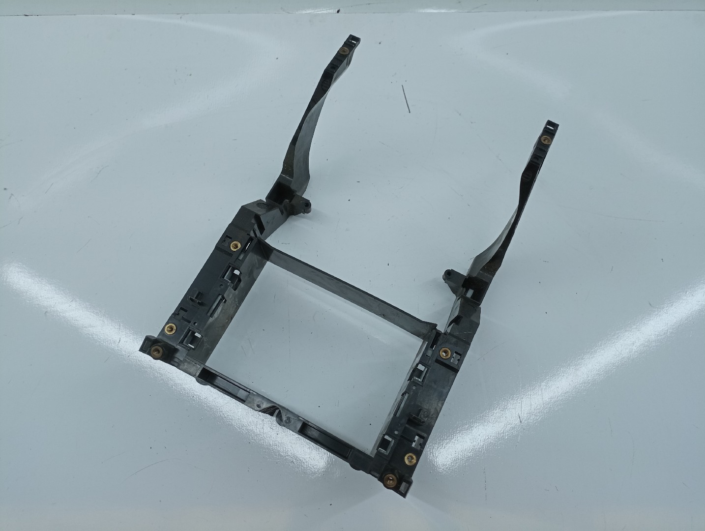 Moldura de consola central MERCEDES-BENZ E-CLASS T-Model (S211) | 03 - 09