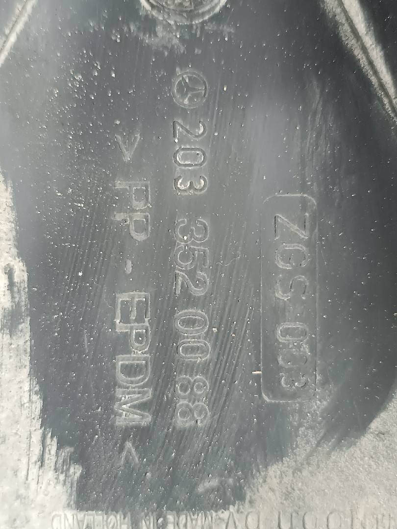 Acabamento de carroceria MERCEDES-BENZ C-CLASS T-Model (S203) | 01 - 07 Imagem-1