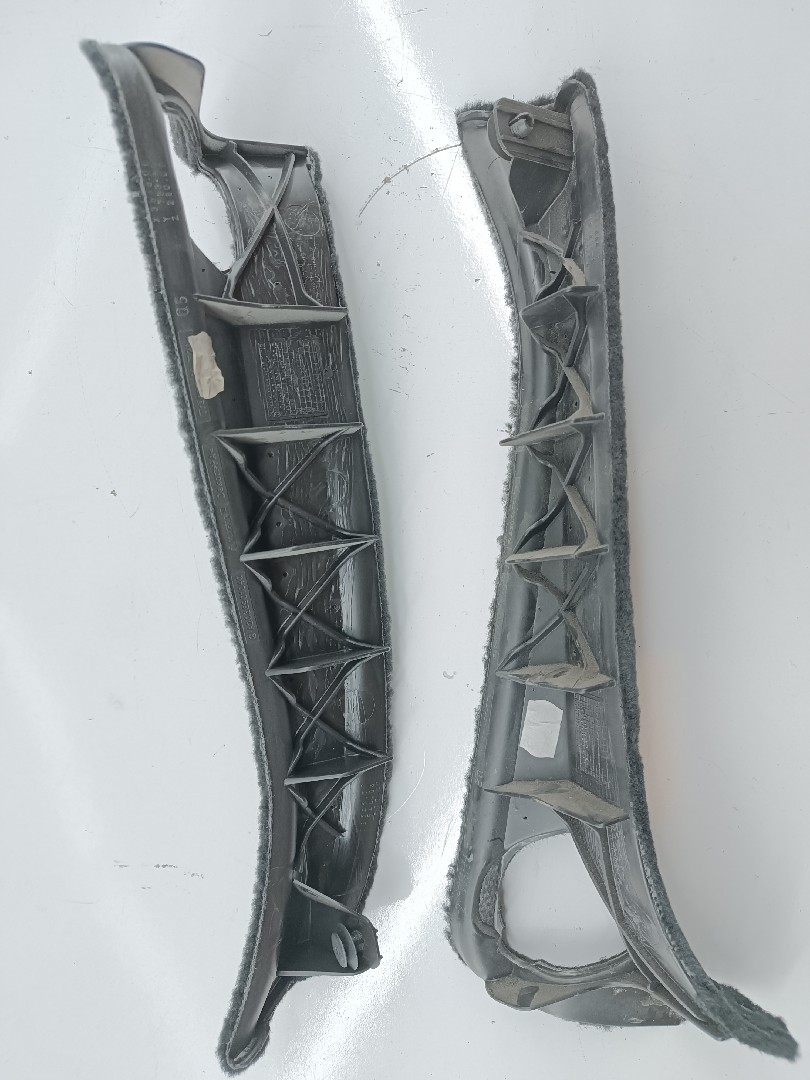 Acabamento de pilar MERCEDES-BENZ C-CLASS (W203) | 00 - 07