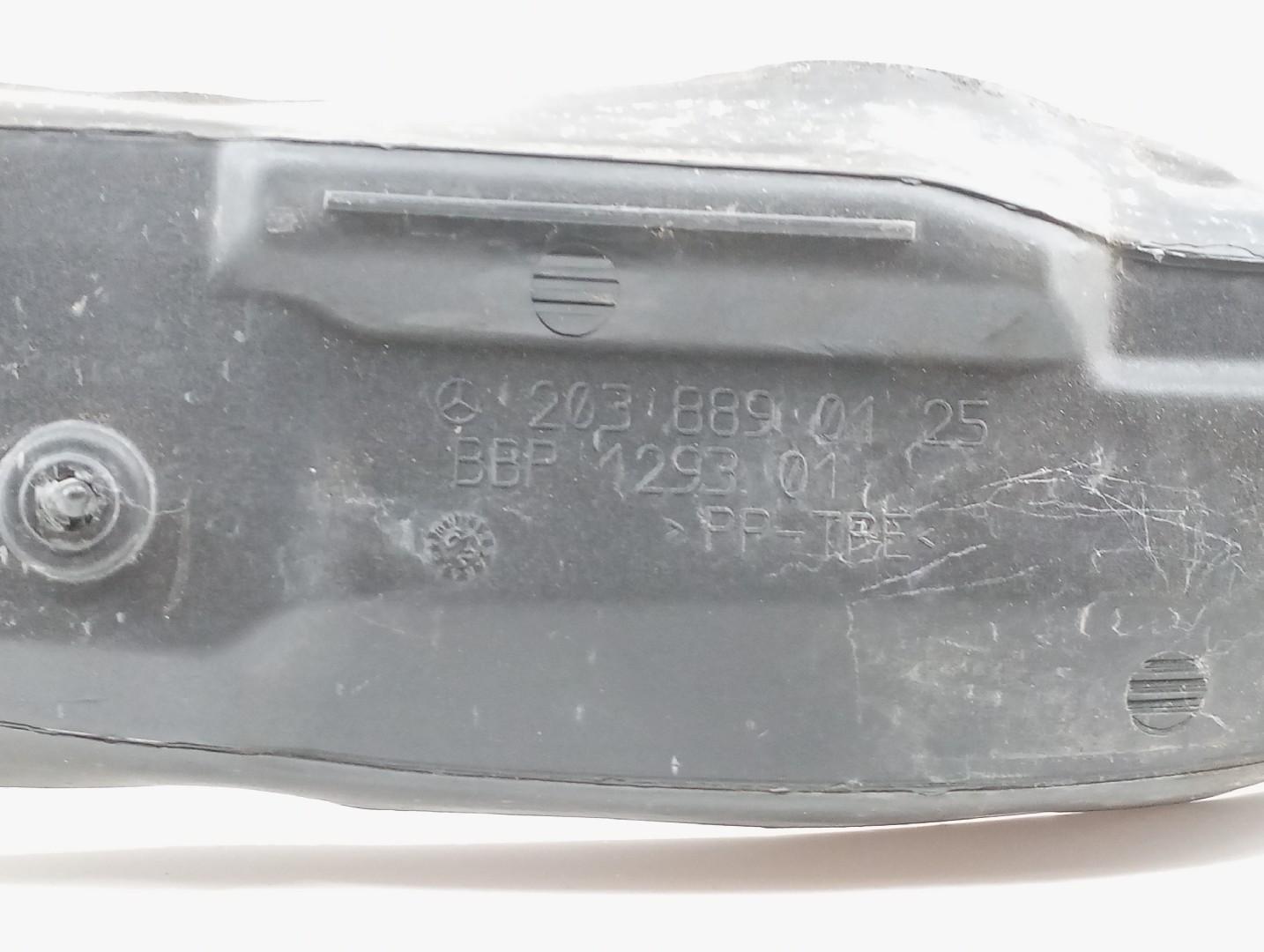 Acabamento de Guarda-Lamas MERCEDES-BENZ C-CLASS T-Model (S203) | 01 - 07 Imagem-2