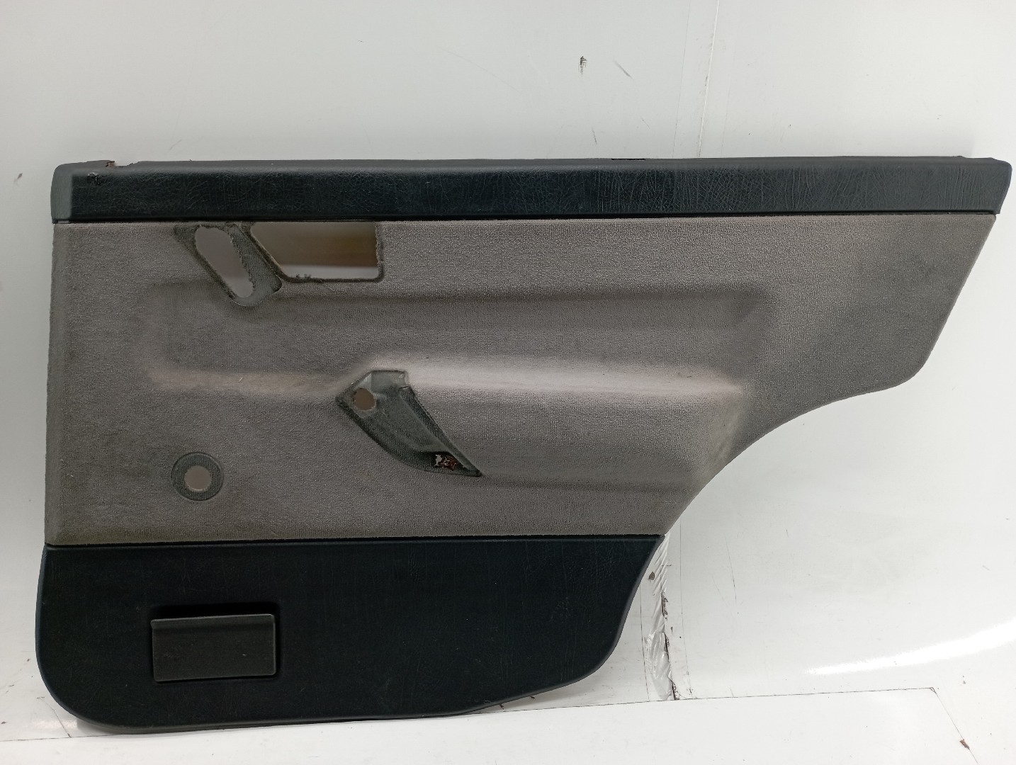 Quartela de porta trás direita FIAT TEMPRA SW (159_) | 90 - 97 Imagem-1