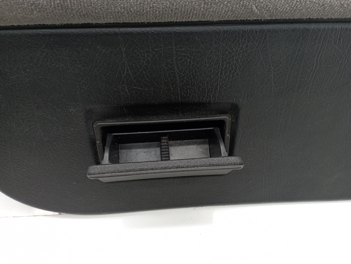 Quartela de porta trás direita FIAT TEMPRA SW (159_) | 90 - 97 Imagem-5