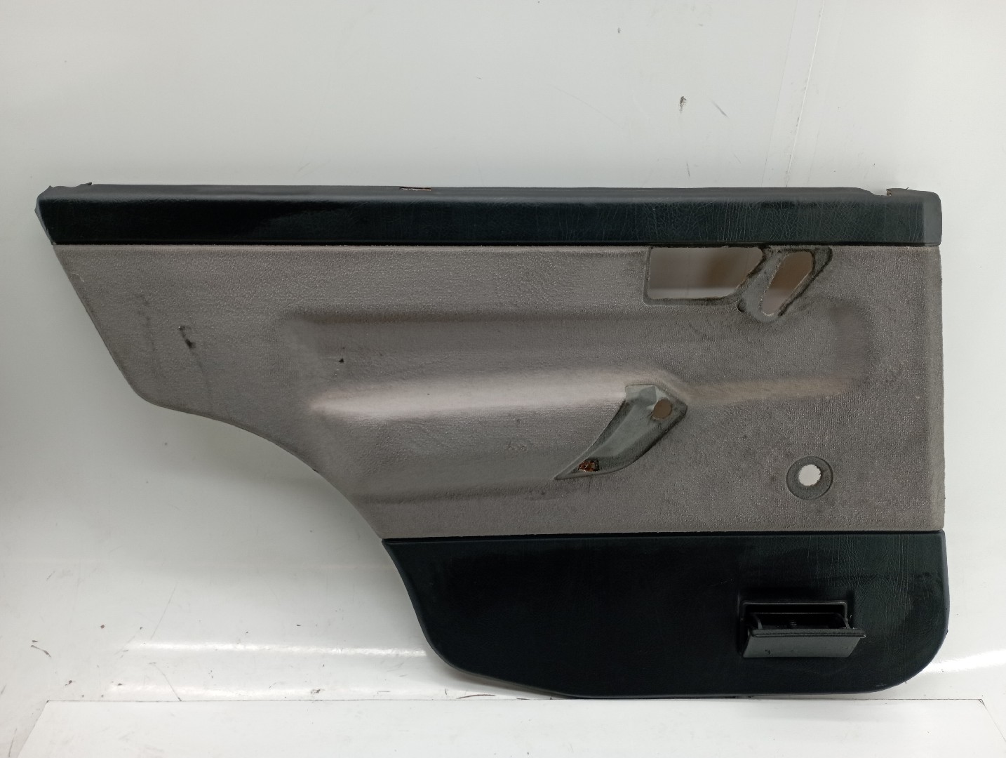 Quartela de porta trás esquerda FIAT TEMPRA SW (159_) | 90 - 97