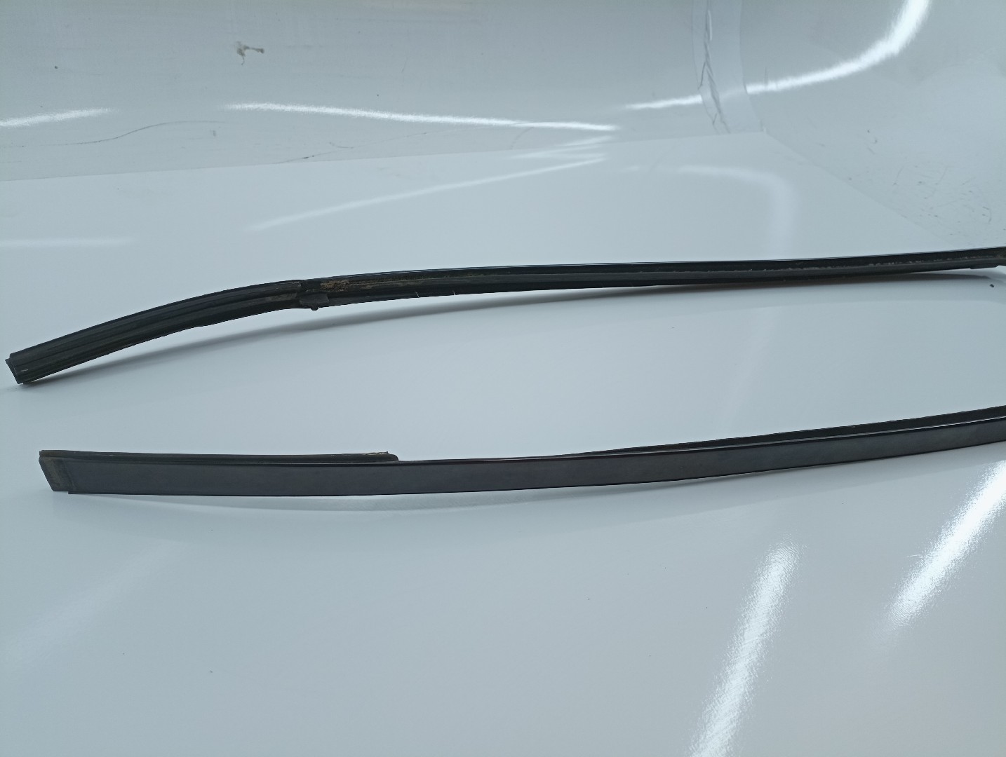Acabamento de Para-brisas MERCEDES-BENZ C-CLASS T-Model (S203) | 01 - 07 Imagem-2