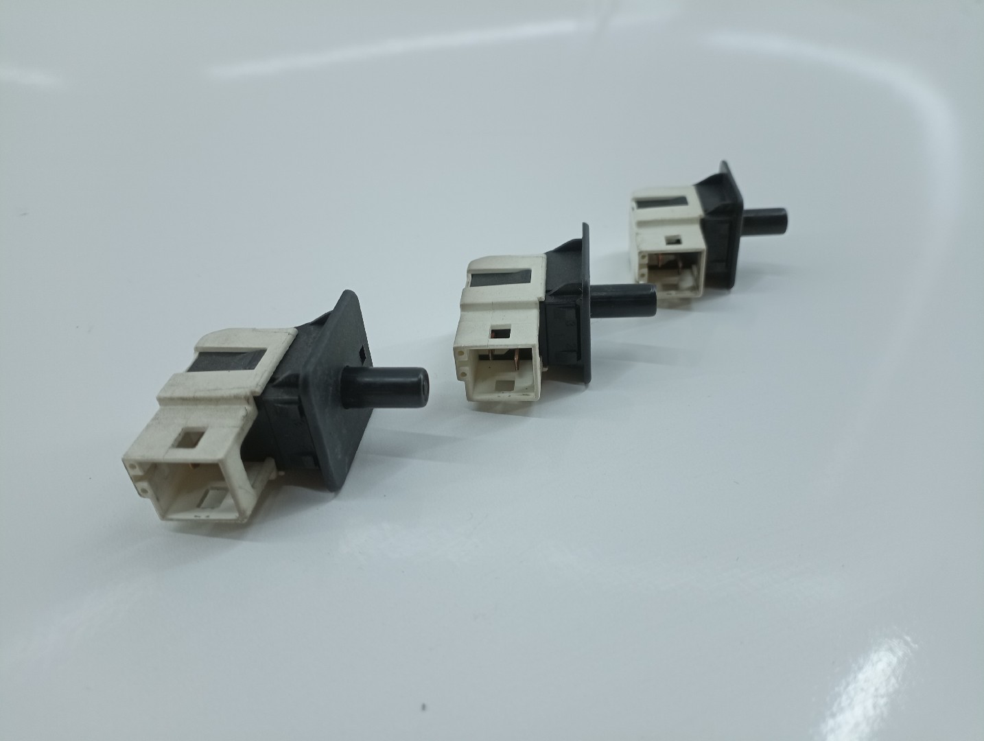 Sensor MERCEDES-BENZ C-CLASS T-Model (S203) | 01 - 07 Imagem-1