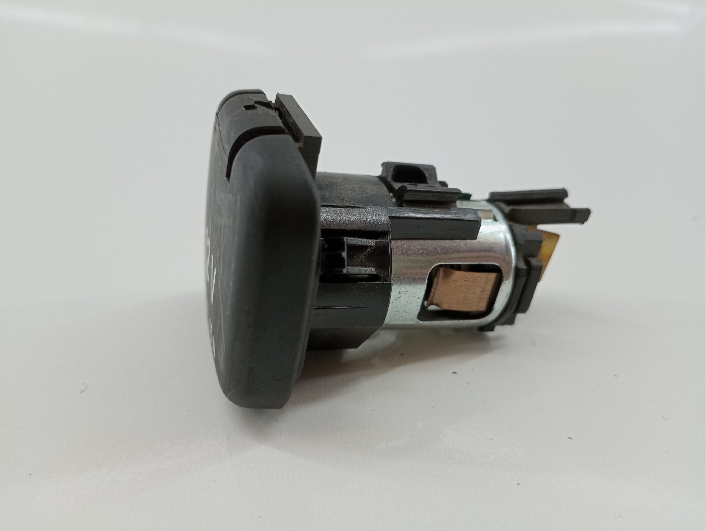 Isqueiro MERCEDES-BENZ C-CLASS T-Model (S203) | 01 - 07 Imagem-1