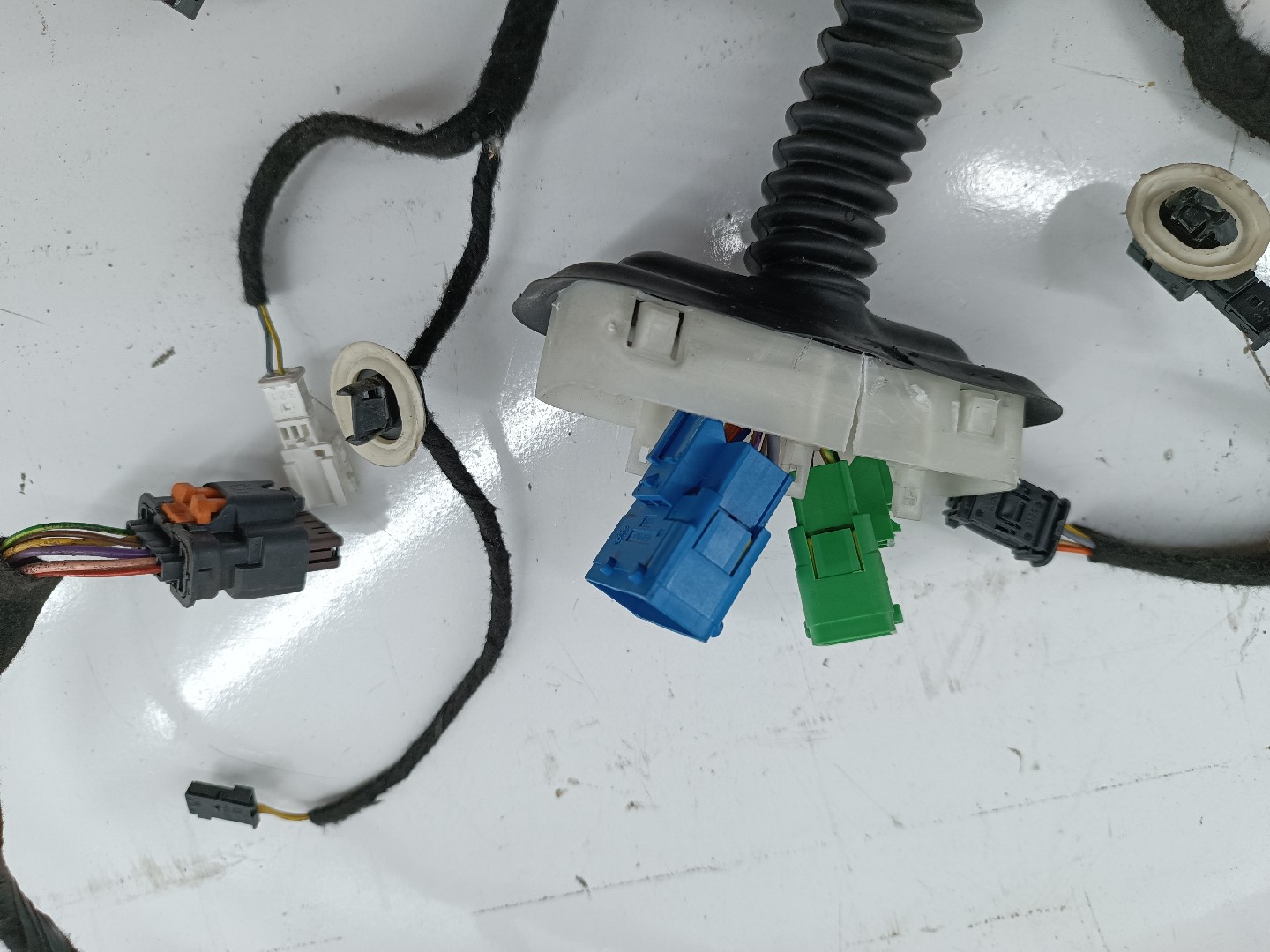 Instalação eléctrica porta frente esquerda CITROEN DS5 | 11 - 15