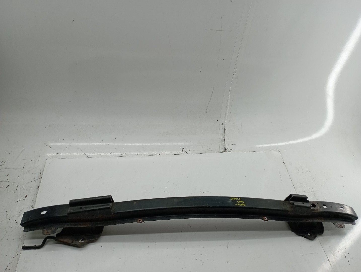 Reforço de para-choques traseiro BMW 1 (E87) | 03 - 13