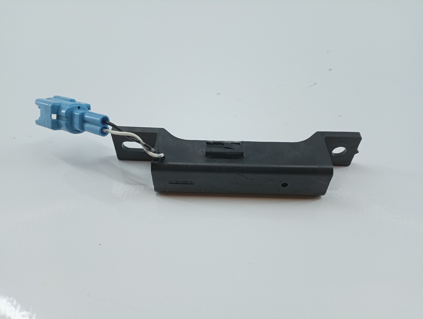 Sensor de Impacto NISSAN LEAF (ZE0) | 10 -  Imagem-3
