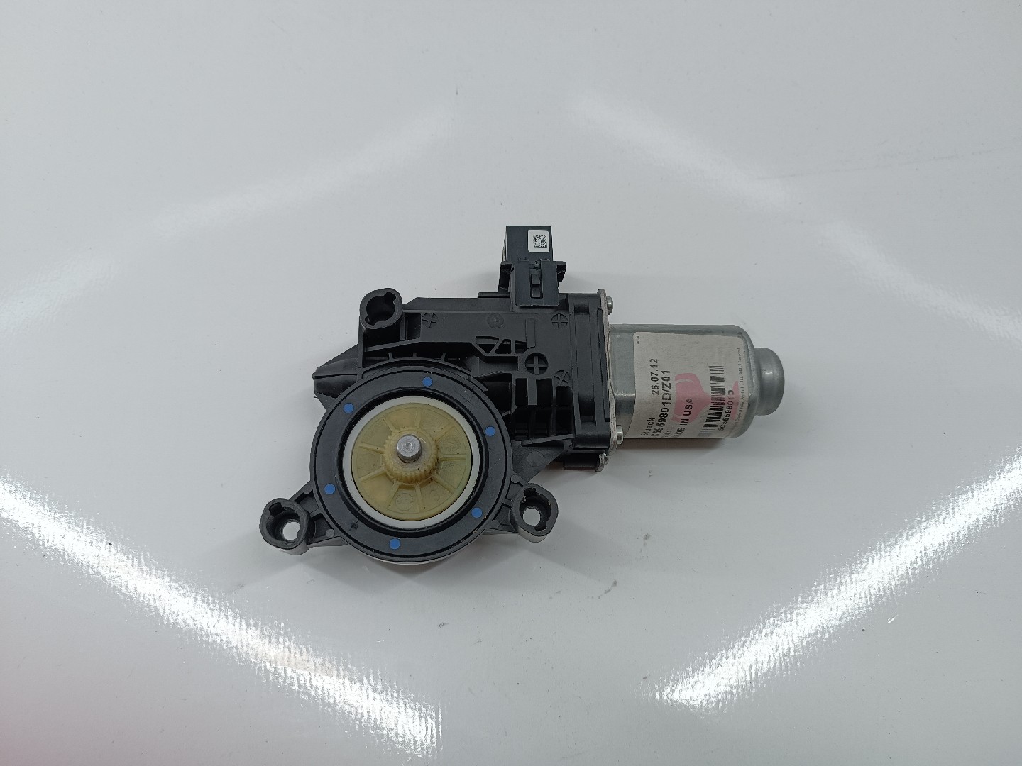Motor de vidro frente esquerdo VOLKSWAGEN BEETLE Cabriolet (5C7, 5C8) | 11 - 19