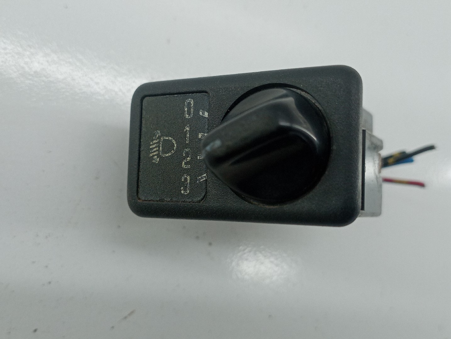 Regulador de luzes NISSAN NAVARA Camião de plataforma/chassis (D22) | 97 - 