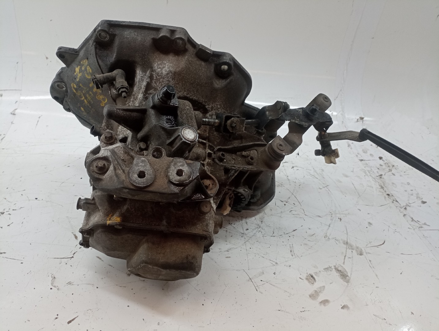Caixa de Velocidades Manual OPEL ASTRA H Combi (A04) | 04 - 14 Imagem-3