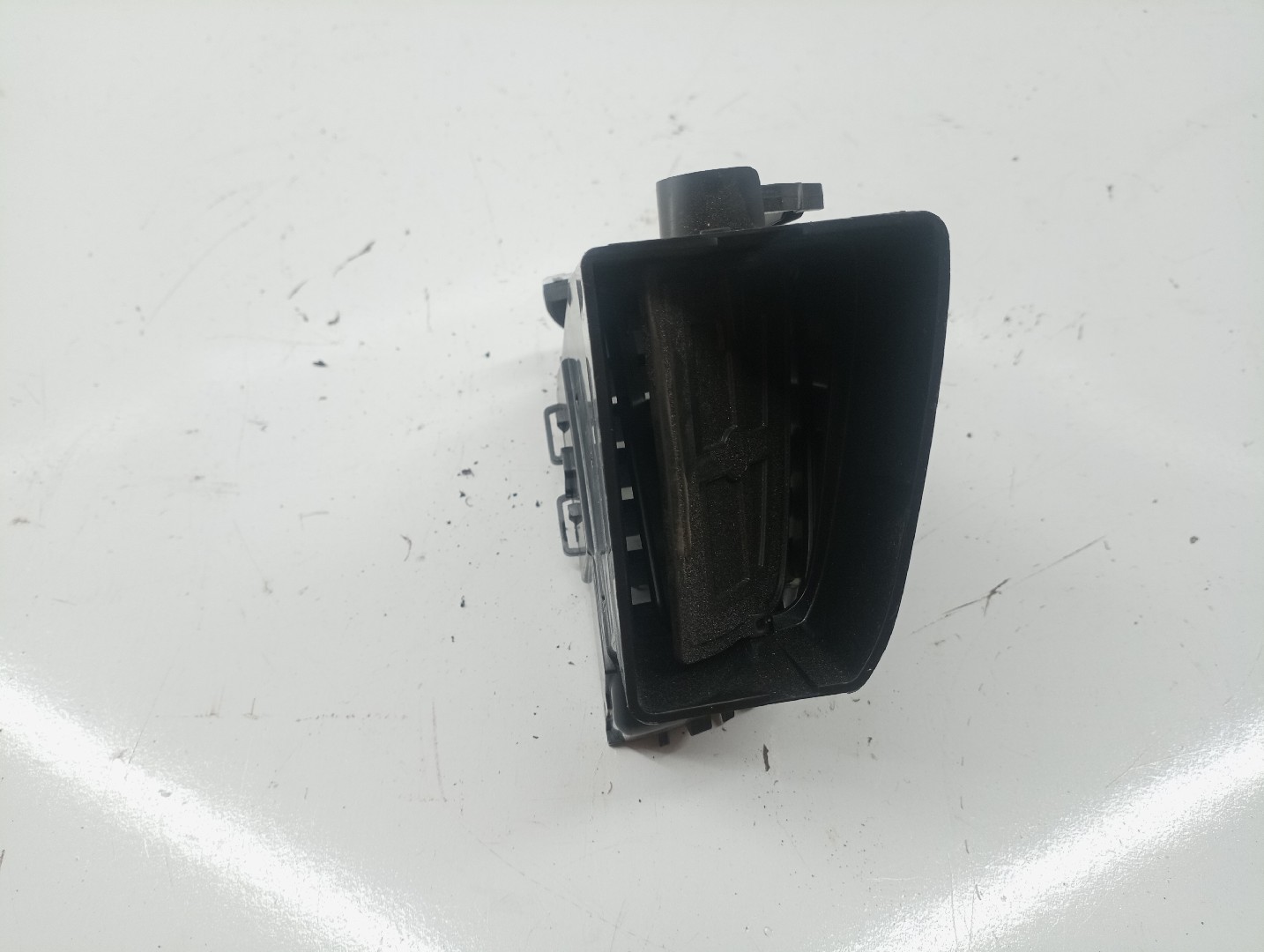 Difusor de ar central RENAULT MEGANE IV três volumes | 16 -  Imagem-2