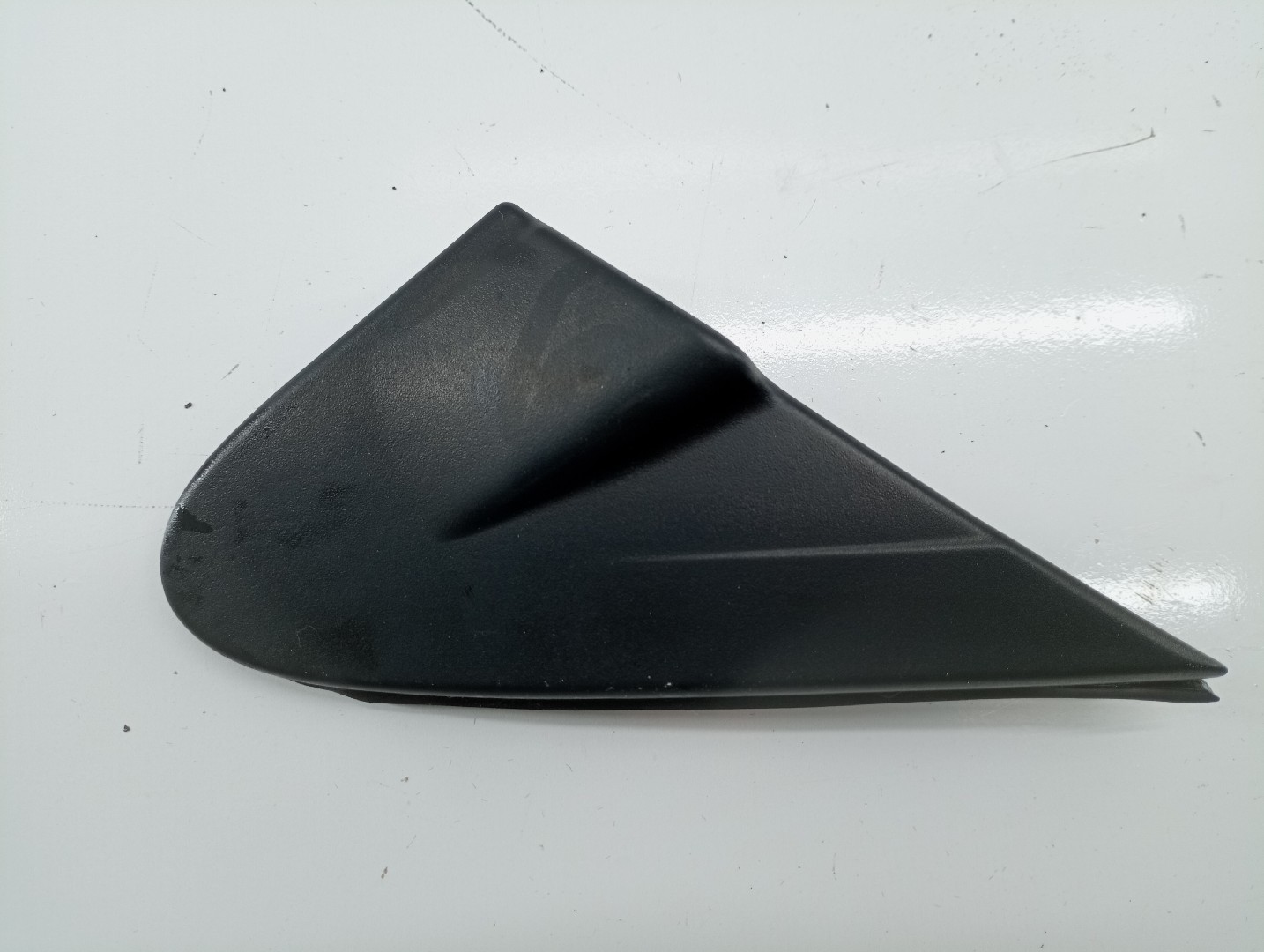 Acabamento externo do retrovisor direito MITSUBISHI SPACE STAR Veículo multiuso (DG_A) | 98 - 04 Imagem-5