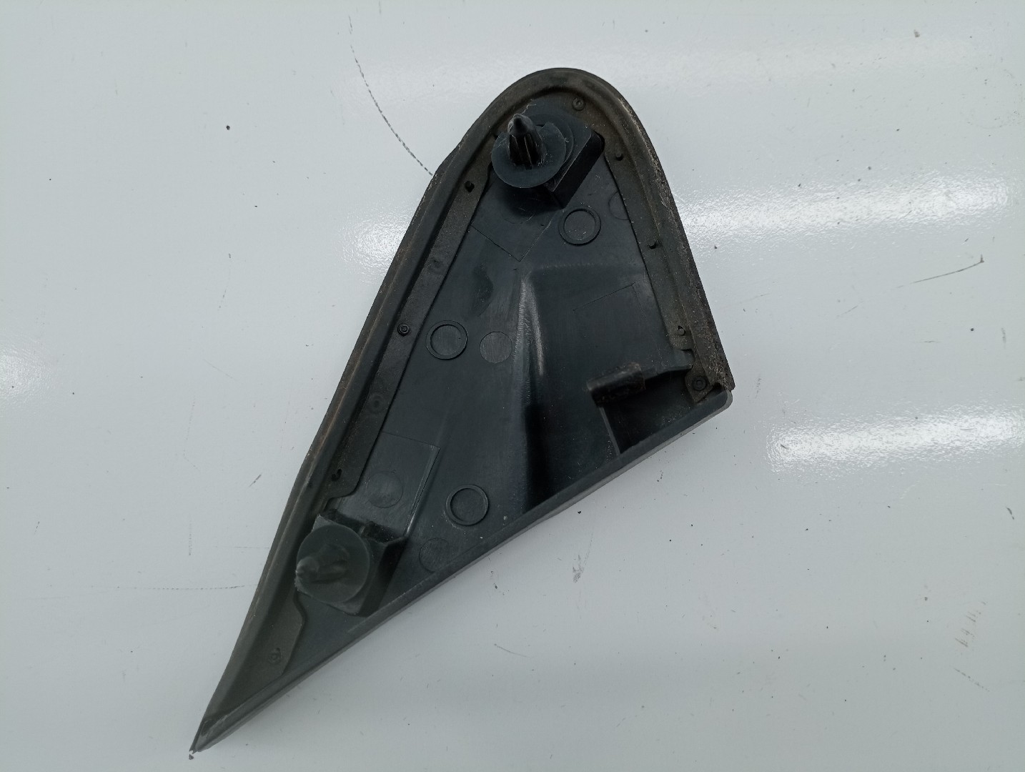 Acabamento externo do retrovisor esquerdo MITSUBISHI SPACE STAR Veículo multiuso (DG_A) | 98 - 04 Imagem-2
