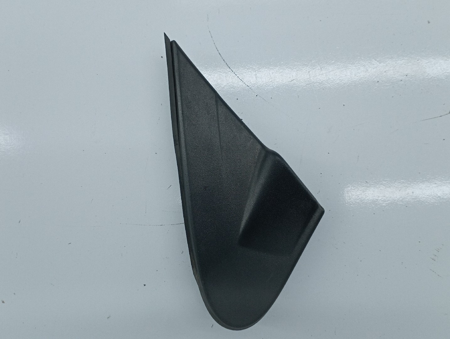 Acabamento externo do retrovisor esquerdo MITSUBISHI SPACE STAR Veículo multiuso (DG_A) | 98 - 04 Imagem-5