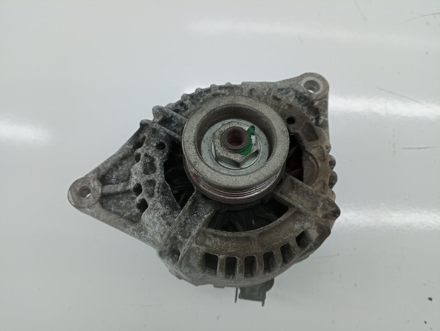 Alternador MITSUBISHI SPACE STAR Veículo multiuso (DG_A) | 98 - 04 Imagem-3