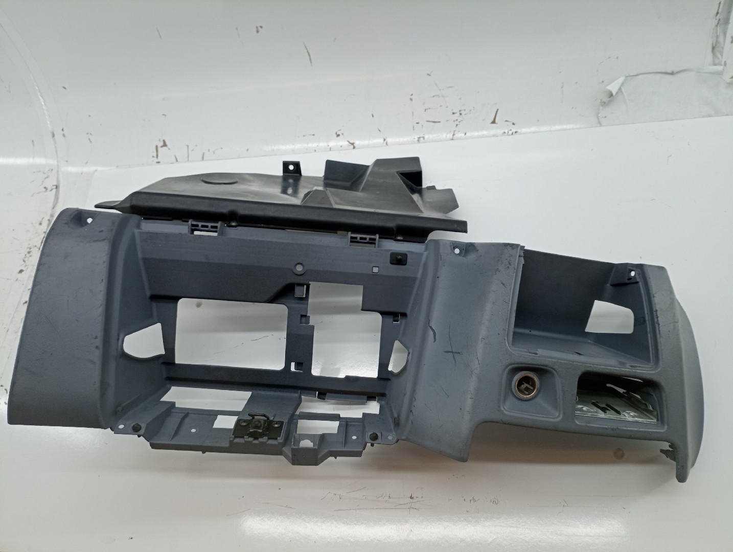 Moldura de tablier MITSUBISHI SPACE STAR Veículo multiuso (DG_A) | 98 - 04