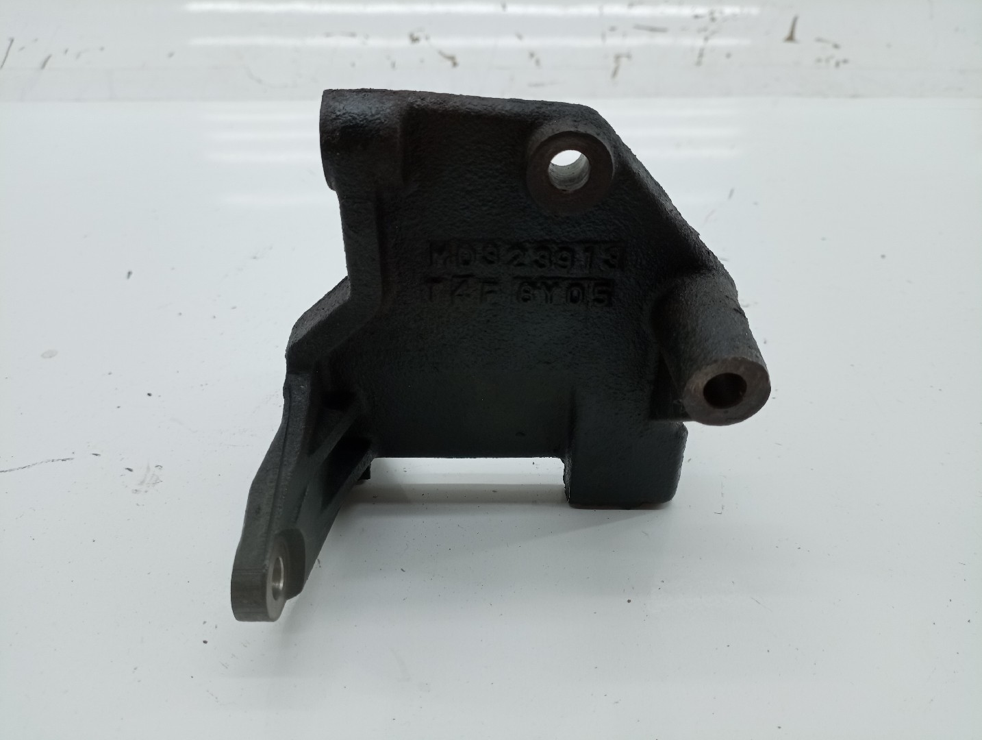 Suporte bomba de direção MITSUBISHI SPACE STAR Veículo multiuso (DG_A) | 98 - 04