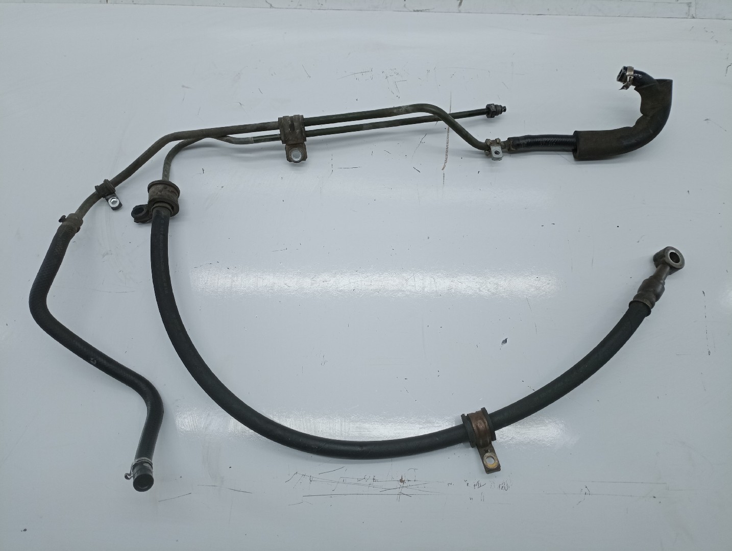 Tubos de direção assistida MITSUBISHI SPACE STAR Veículo multiuso (DG_A) | 98 - 04 Imagem-1
