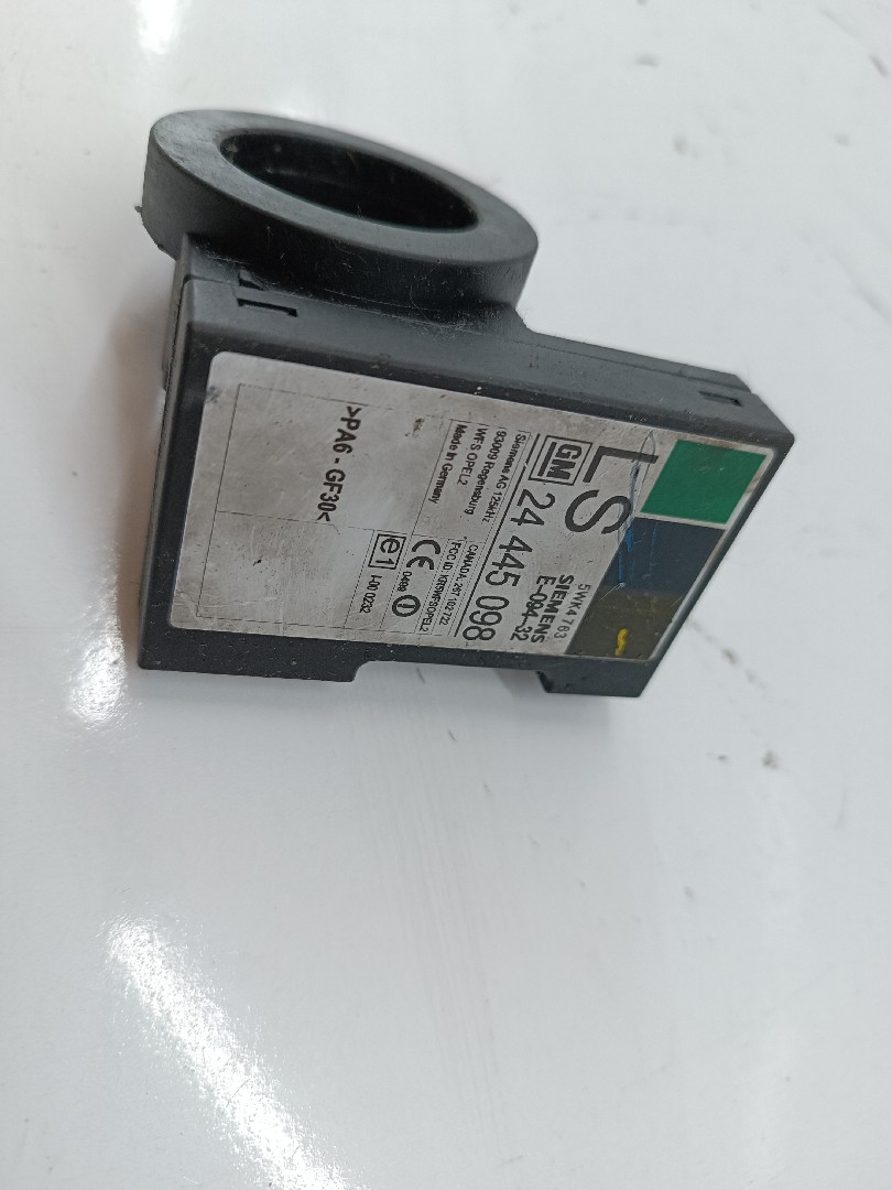 Centralina de Ignição OPEL CORSA C Caixa (X01) | 00 - 12