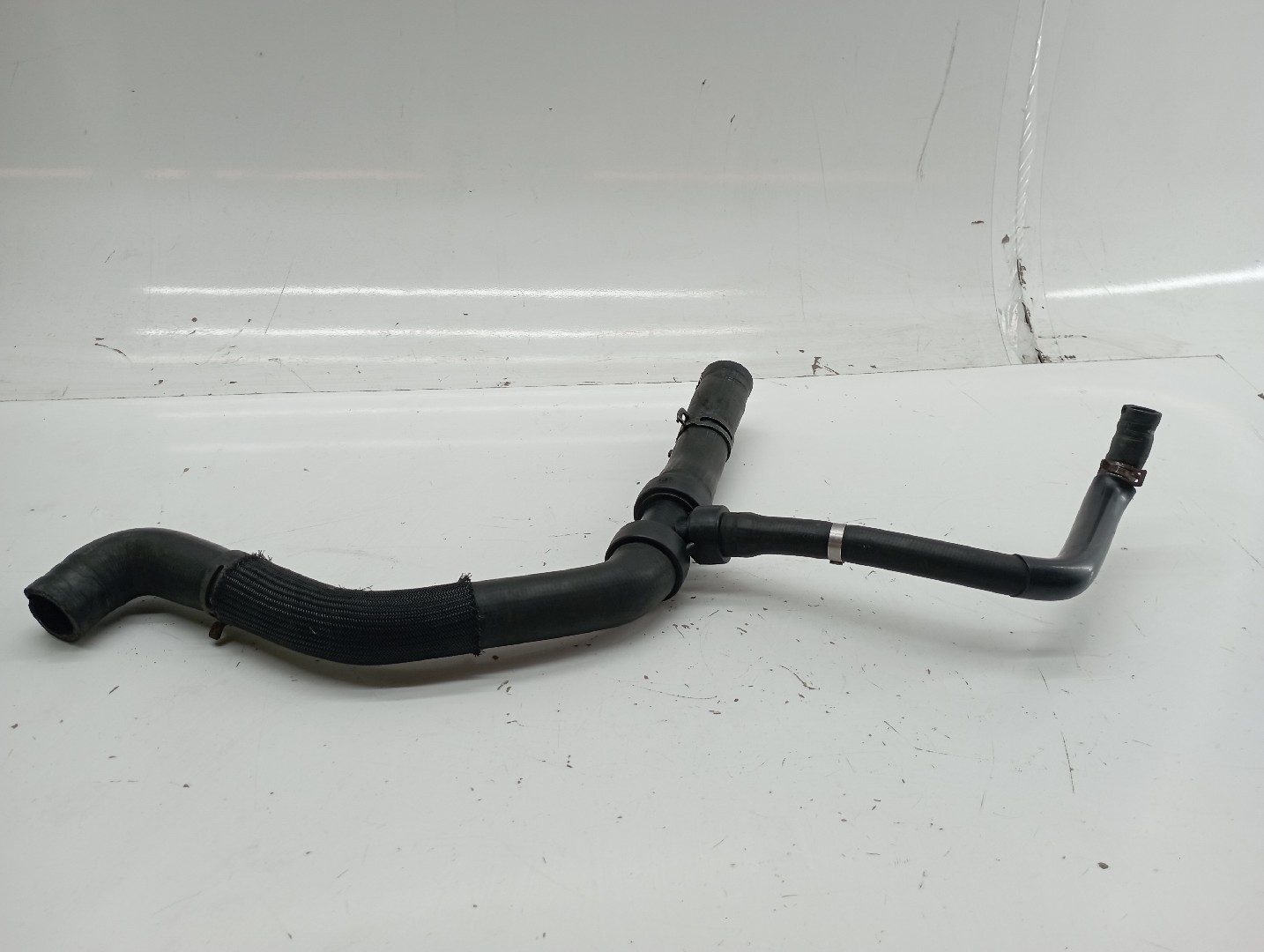 Tubo de Água RENAULT LAGUNA II Grandtour (KG0/1_) | 01 - 07 Imagem-5