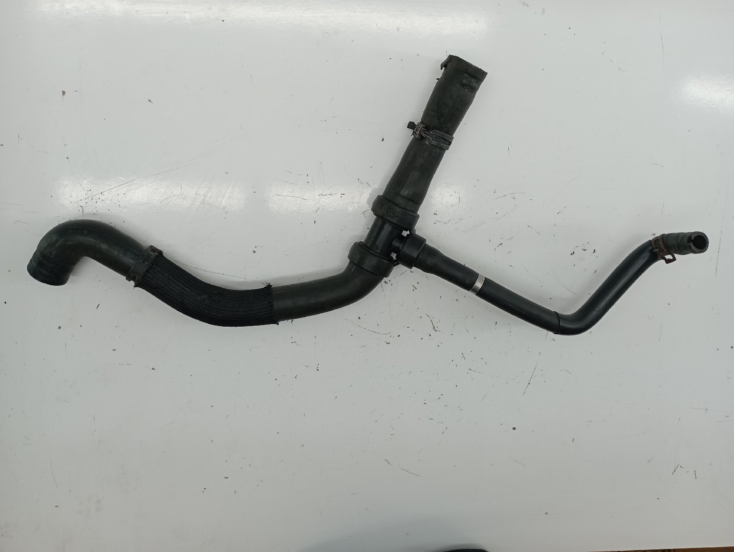 Tubo de Água RENAULT LAGUNA II Grandtour (KG0/1_) | 01 - 07 Imagem-6