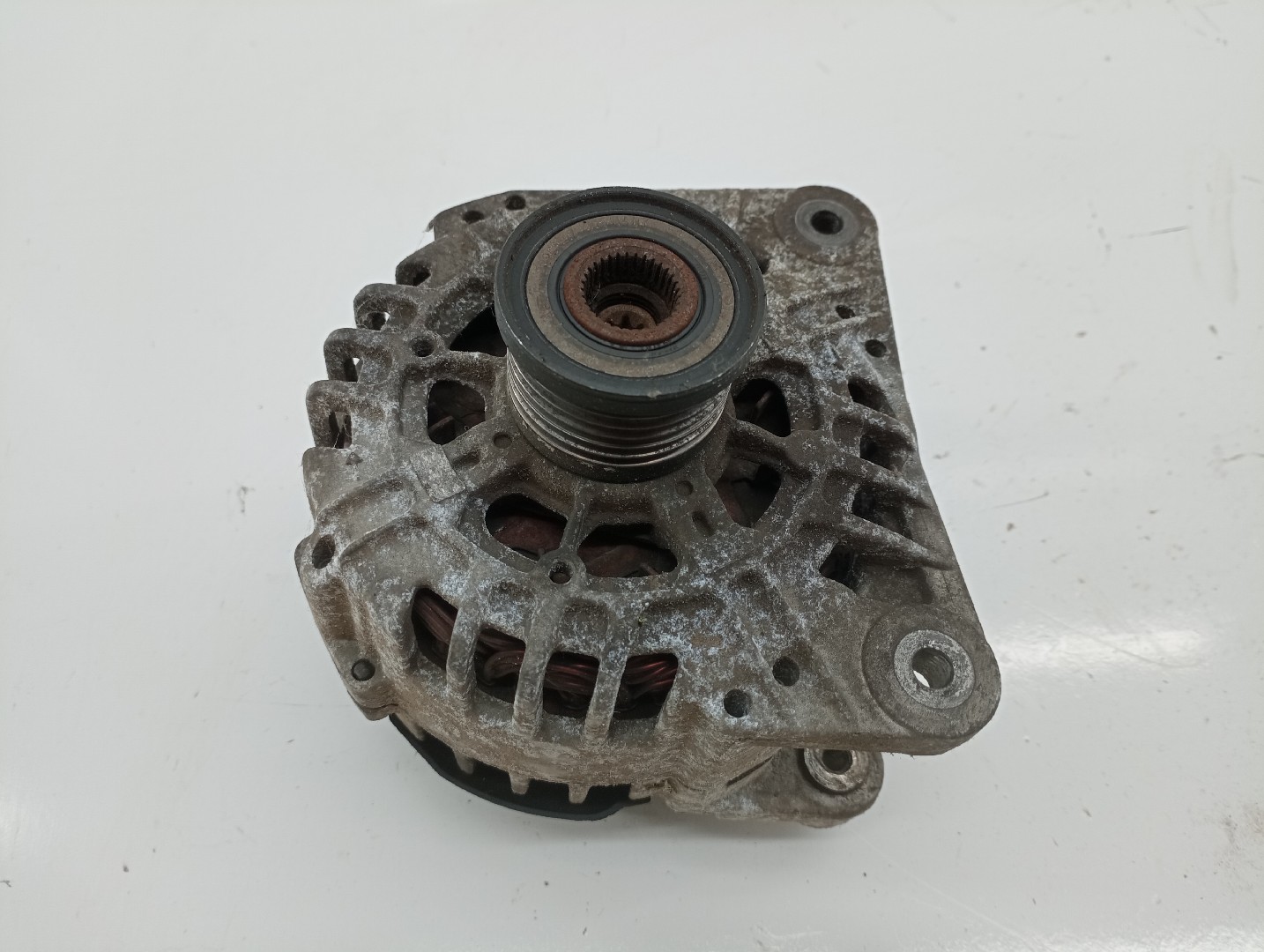 Alternador RENAULT LAGUNA II Grandtour (KG0/1_) | 01 - 07 Imagem-1