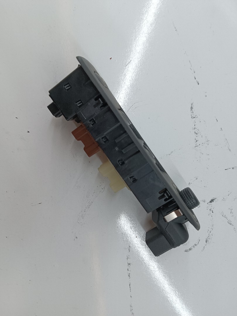 Comutador de vidro RENAULT CAPTUR I (J5_, H5_) | 13 -  Imagem-1