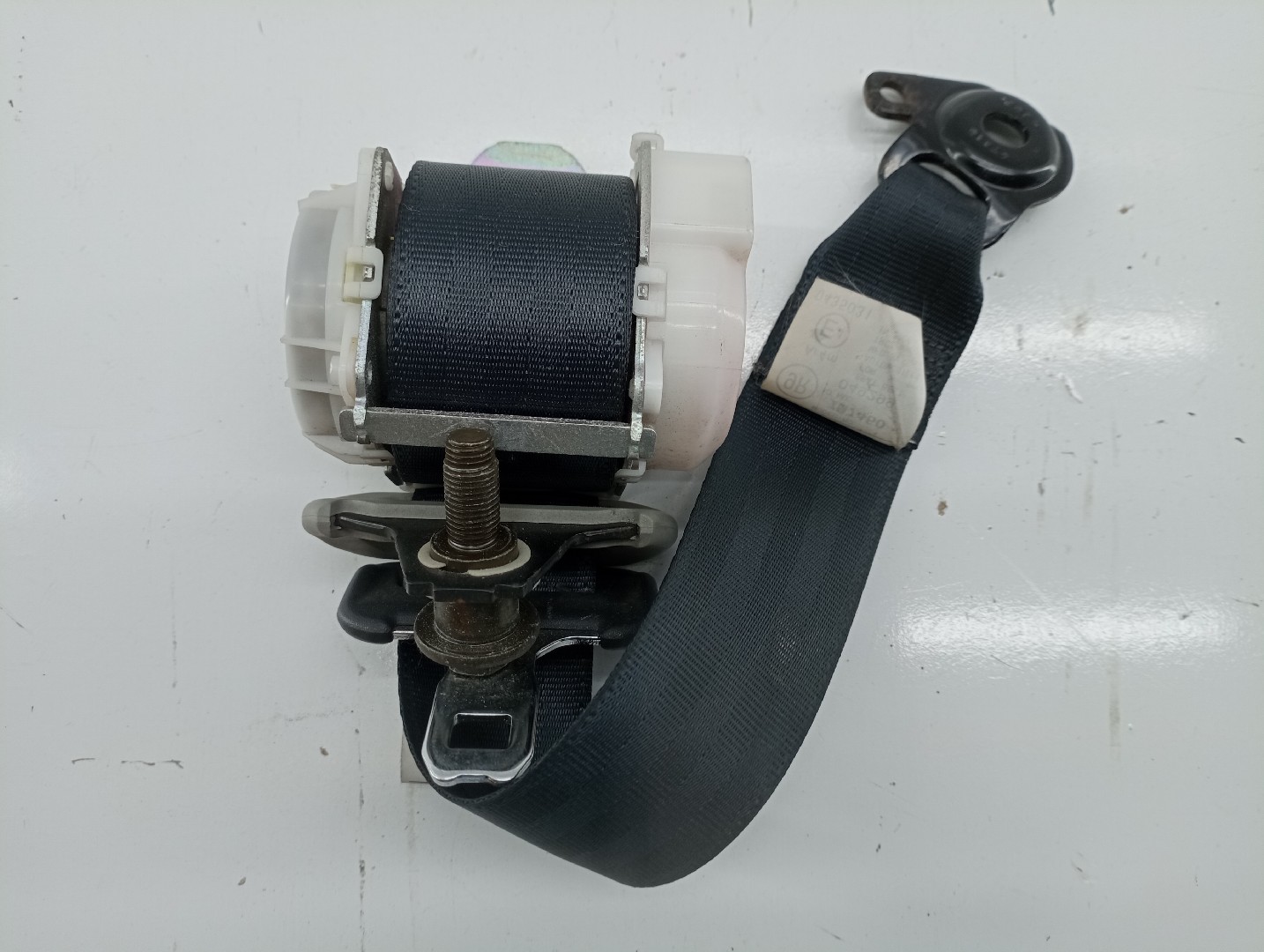 Cinto Traseiro Direito TOYOTA YARIS (_P9_) | 05 - 14