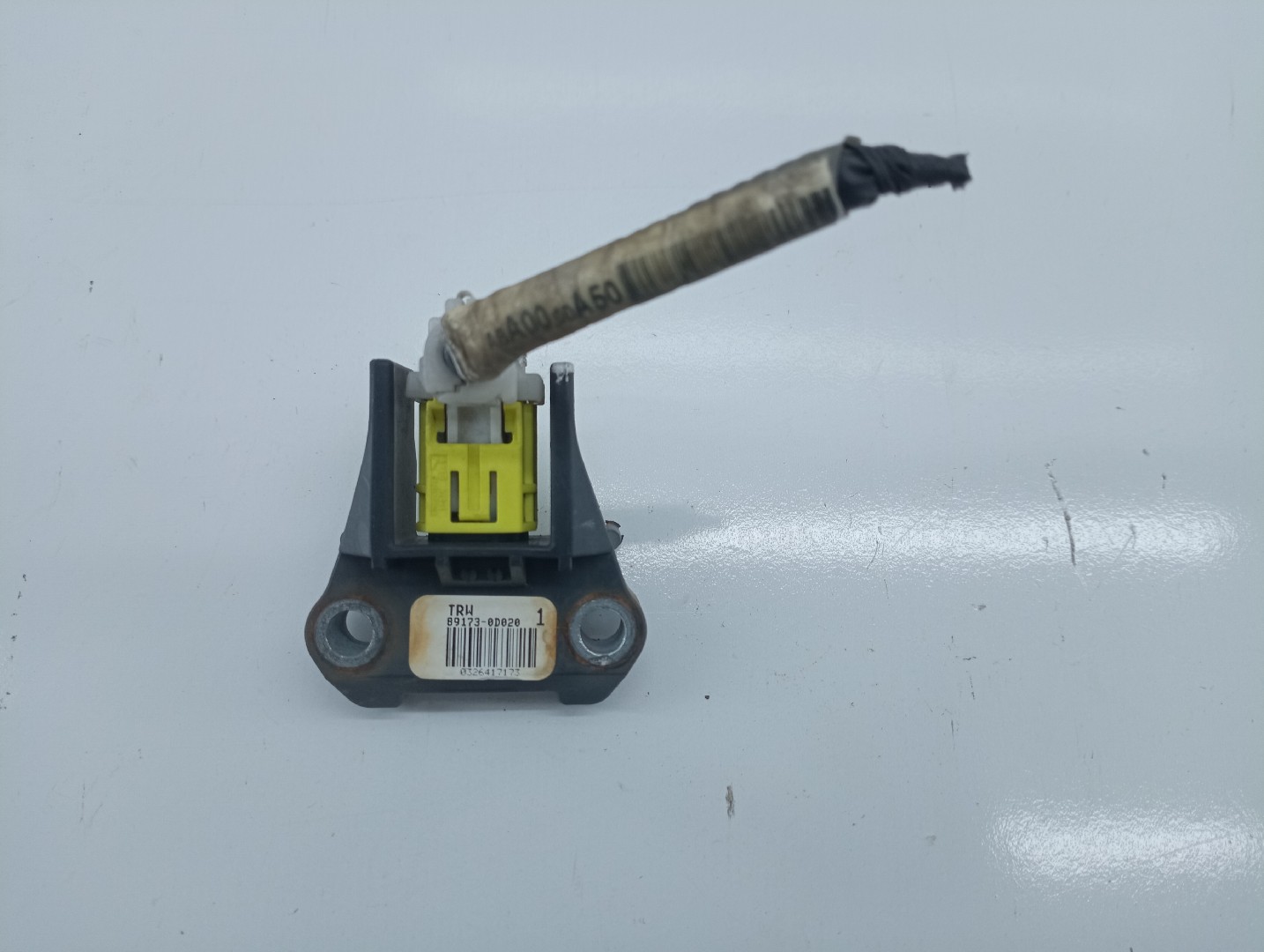 Sensor de Impacto TOYOTA YARIS (_P9_) | 05 - 14