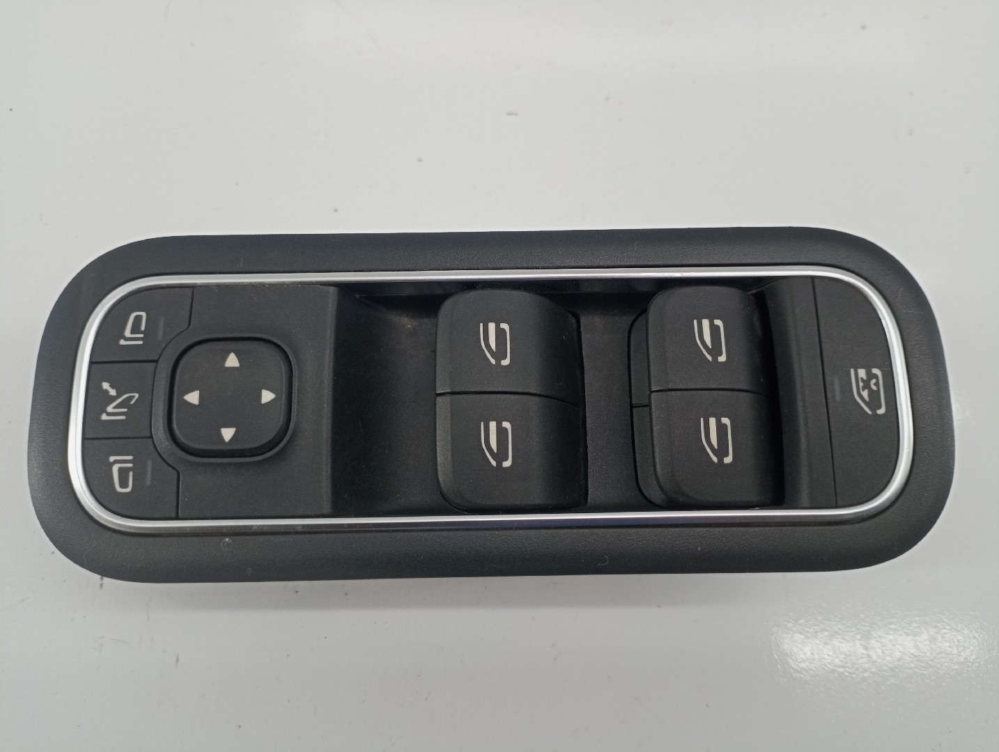 Comutador de vidro frente esquerdo MERCEDES-BENZ CLA Shooting Brake (X117) | 15 - 19