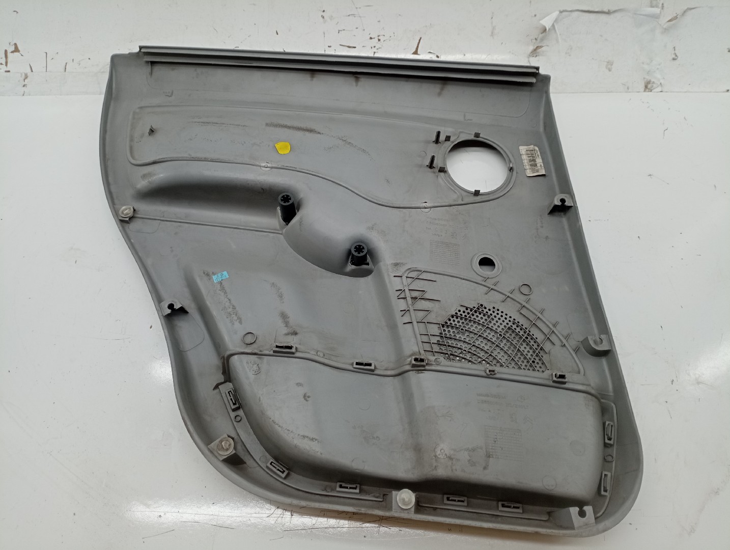 Quartela de porta trás direita CITROEN C3 I (FC_, FN_) | 02 -  Imagem-1