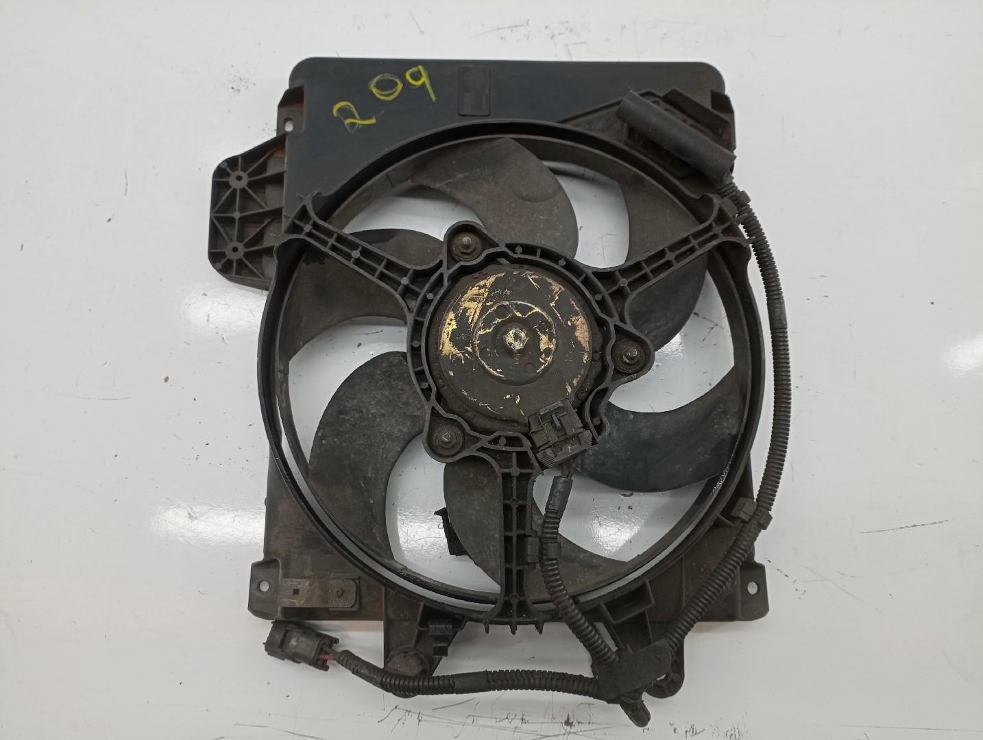 Termo ventilador PEUGEOT 205 Caixa | 90 - 97 Imagem-2