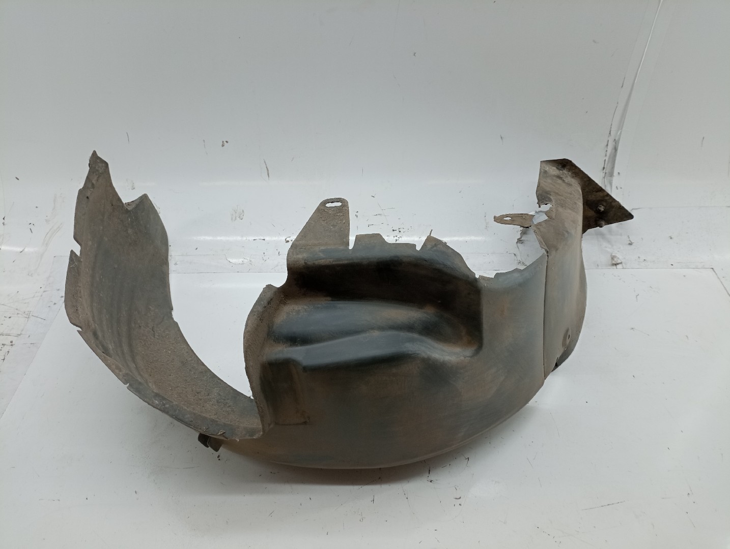 Cava de Roda Traseira Esquerda RENAULT LAGUNA II Grandtour (KG0/1_) | 01 - 07
