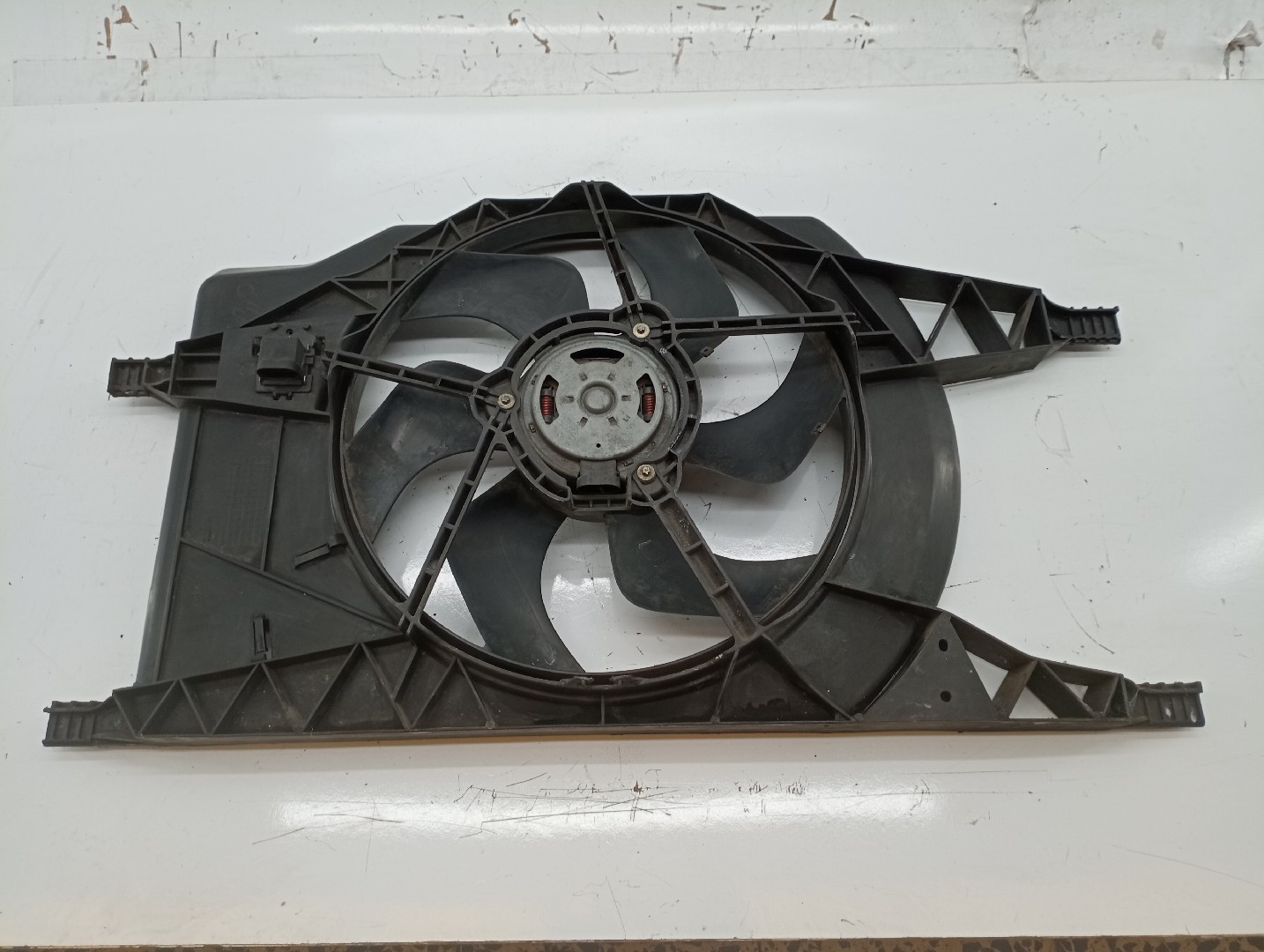 Termo ventilador RENAULT LAGUNA II Grandtour (KG0/1_) | 01 - 07 Imagem-1