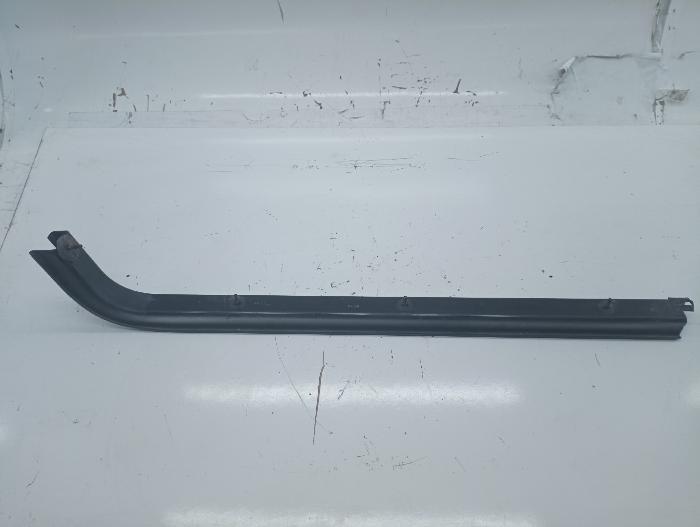 Guia de porta deslizante FORD TRANSIT CONNECT (P65_, P70_, P80_) | 02 -  Imagem-4