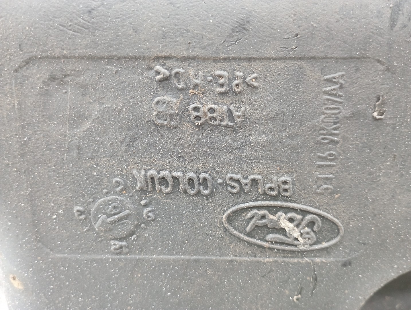 Depósito de Combustível FORD TRANSIT CONNECT (P65_, P70_, P80_) | 02 -  Imagem-4