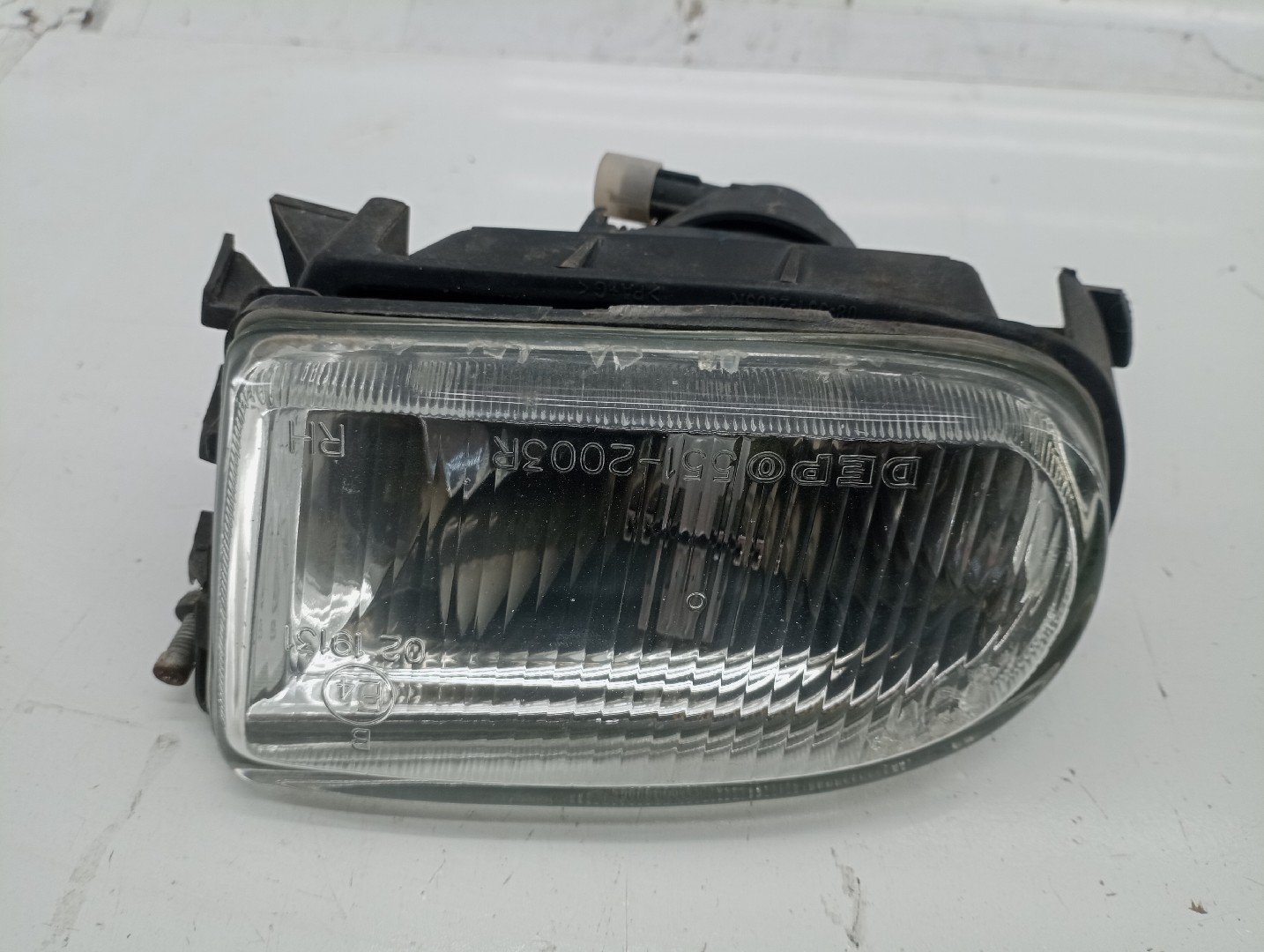 Farol Nevoeiro Frente Direito RENAULT MEGANE I (BA0/1_) | 95 - 04