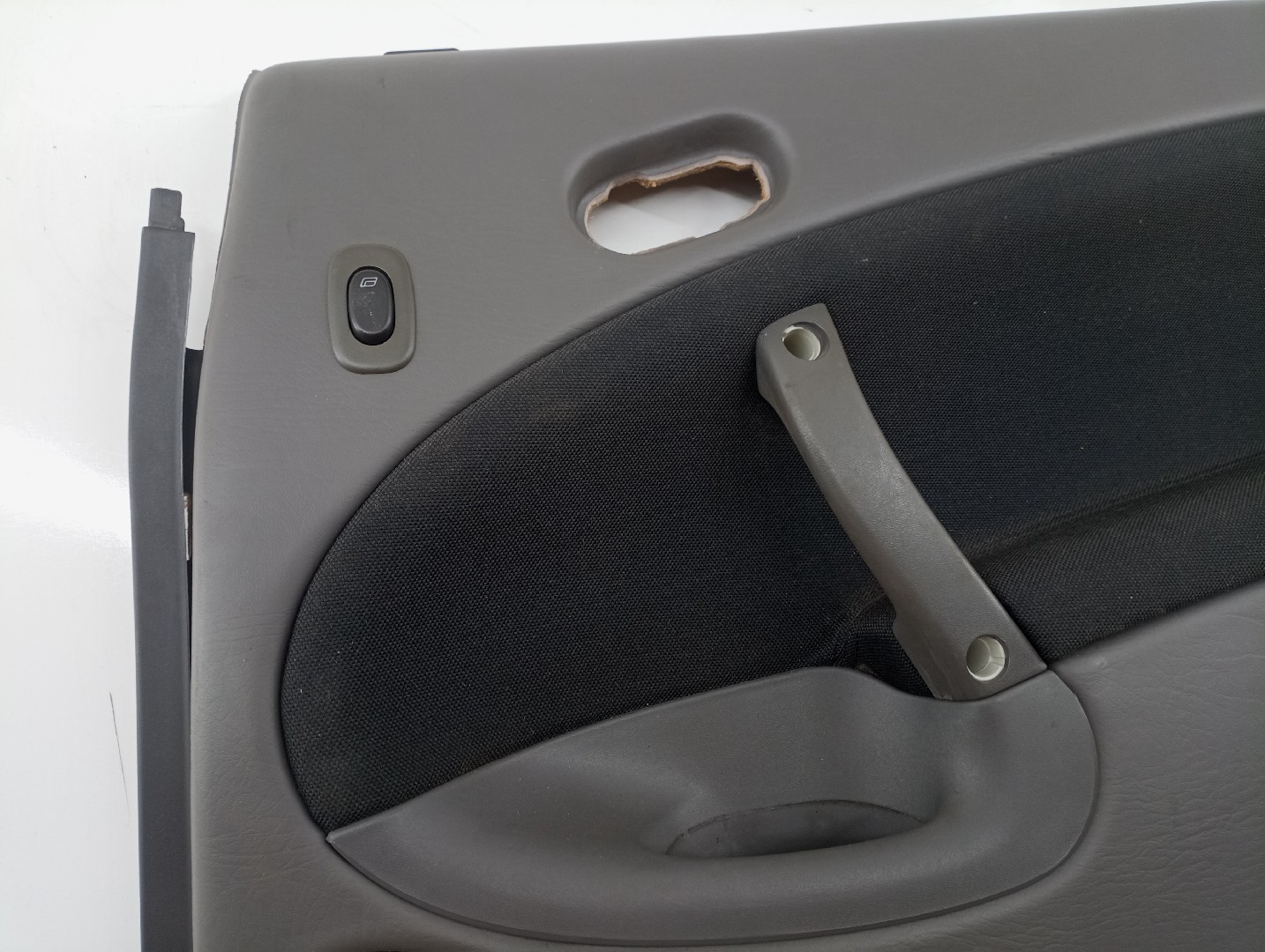 Quartela de porta trás direita SAAB 9-5 (YS3E) | 97 - 09 Imagem-1