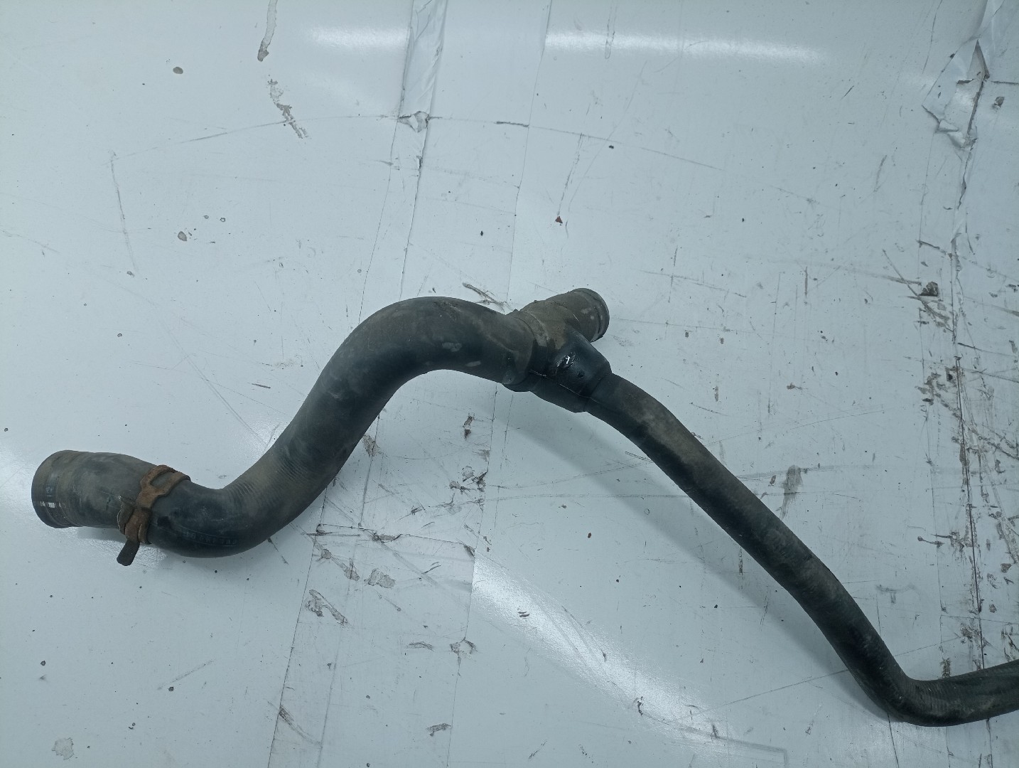 Tubo de Água RENAULT CLIO I (B/C57_, 5/357_) | 90 - 98 Imagem-1