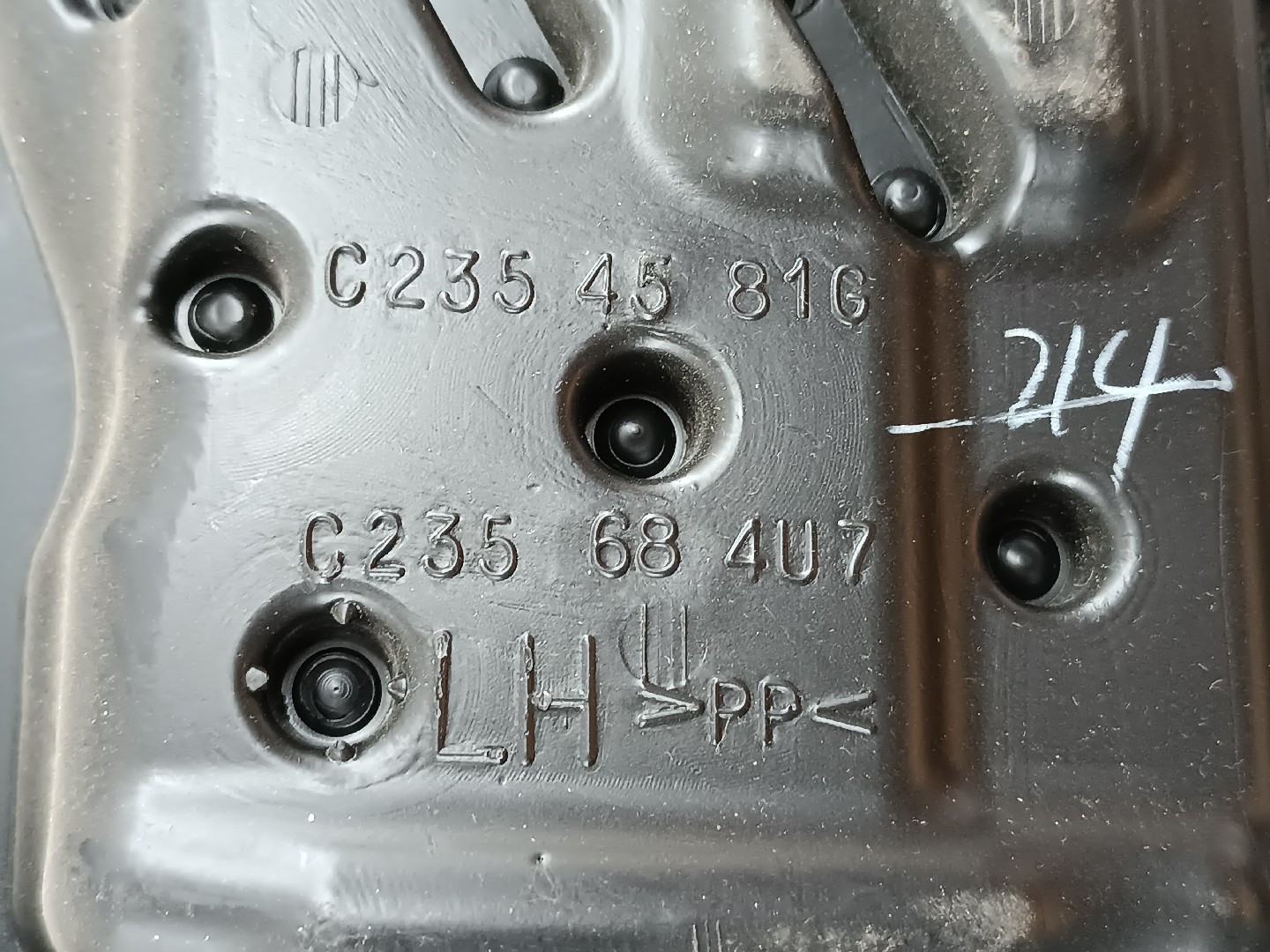 Quartela de porta frente esquerda MAZDA 5 (CR19) | 05 - 10 Imagem-1