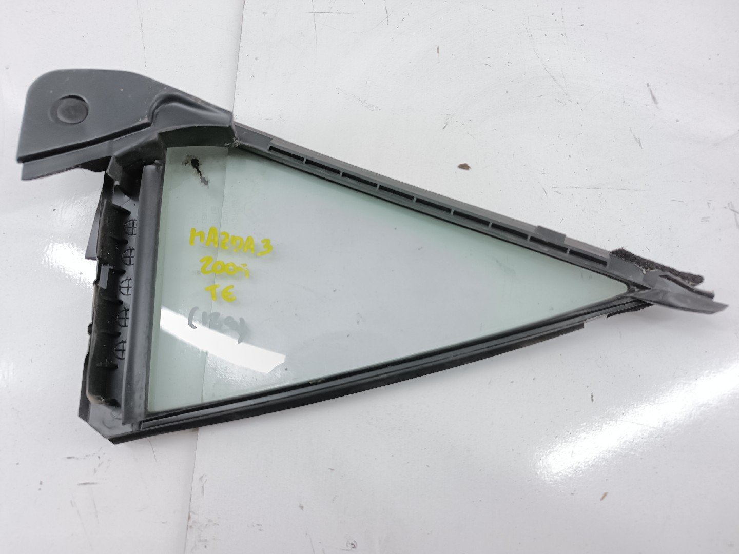 Vidro Triangular Tras Esquerdo MAZDA 3 (BL) | 08 - 14