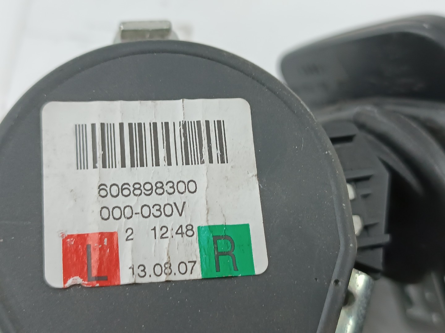 Pretensores / Cinturones AUDI Q7 (4LB) | 06 - 16 Imagem-4