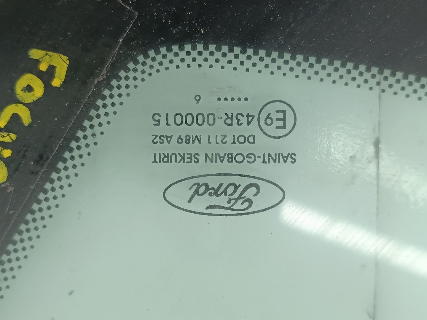 Vidro Triangular Tras Direito FORD FOCUS II (DA_, HCP, DP) | 04 - 13 Imagem-1